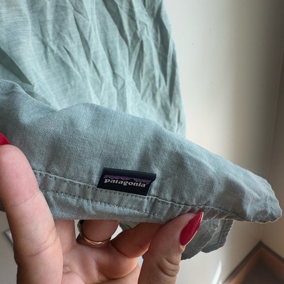Patagonia Green Short Sleeve Shirt - Picture 2 of 6